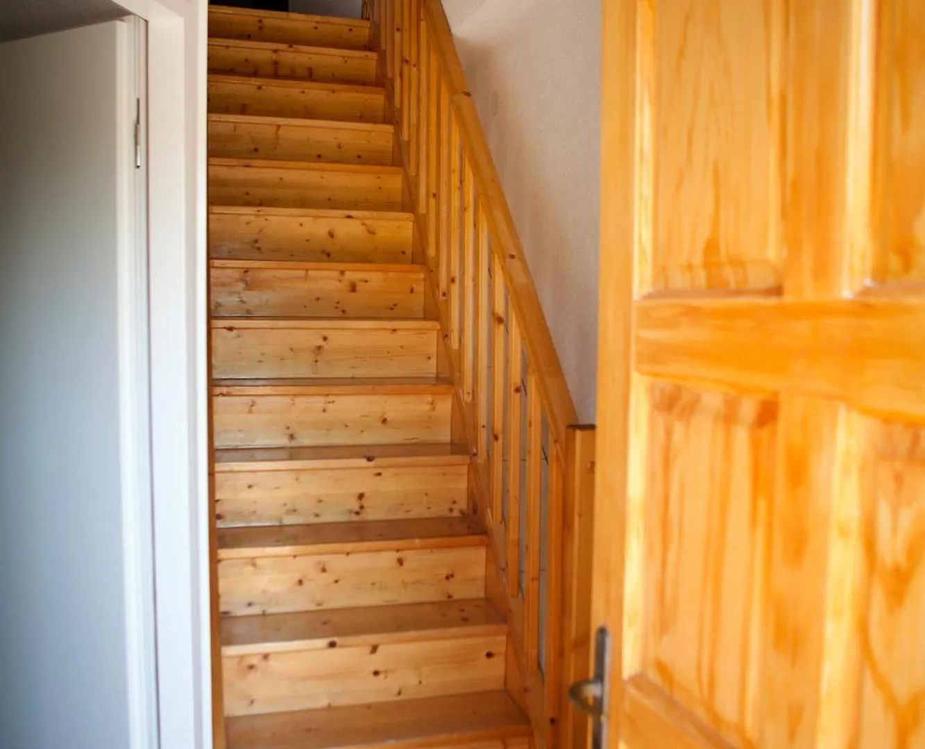 Apartments Astalavista Donji Okrug  Croatia
