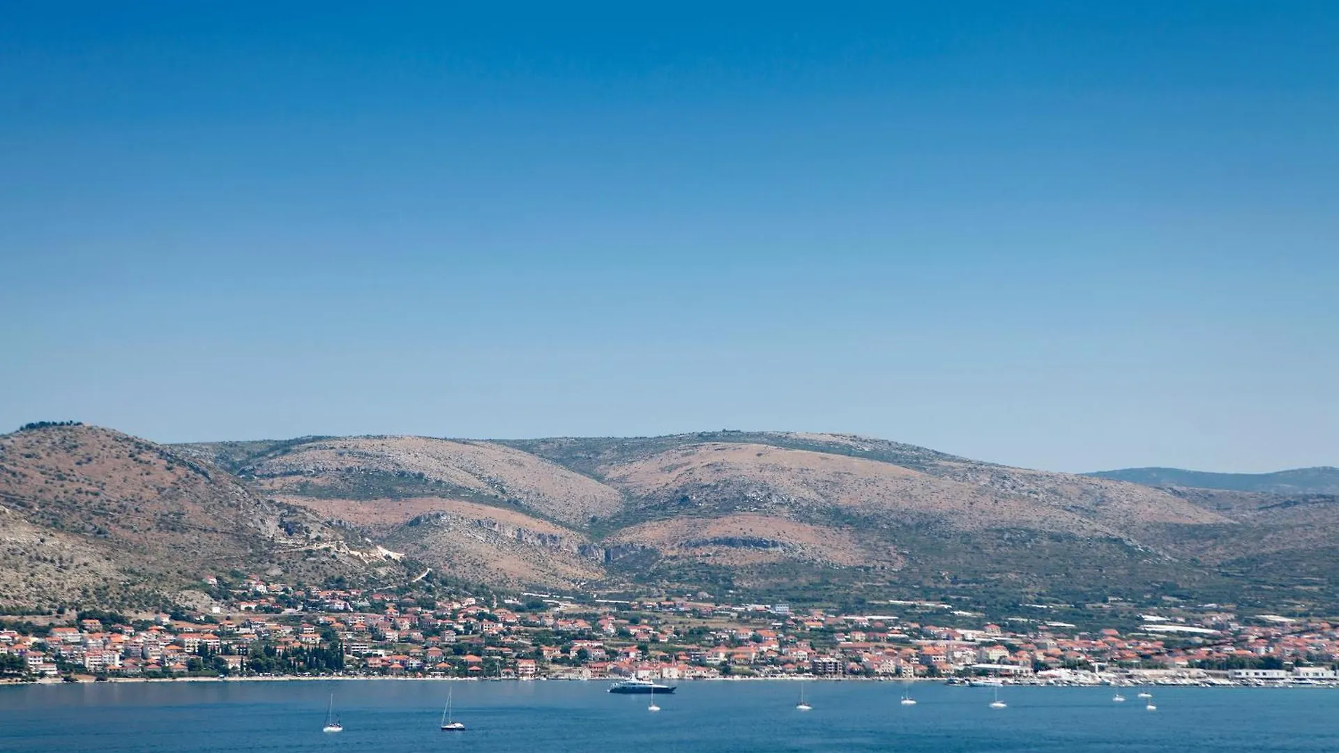 Apartments Astalavista Donji Okrug